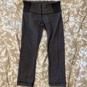 Lululemon cropped leggings
